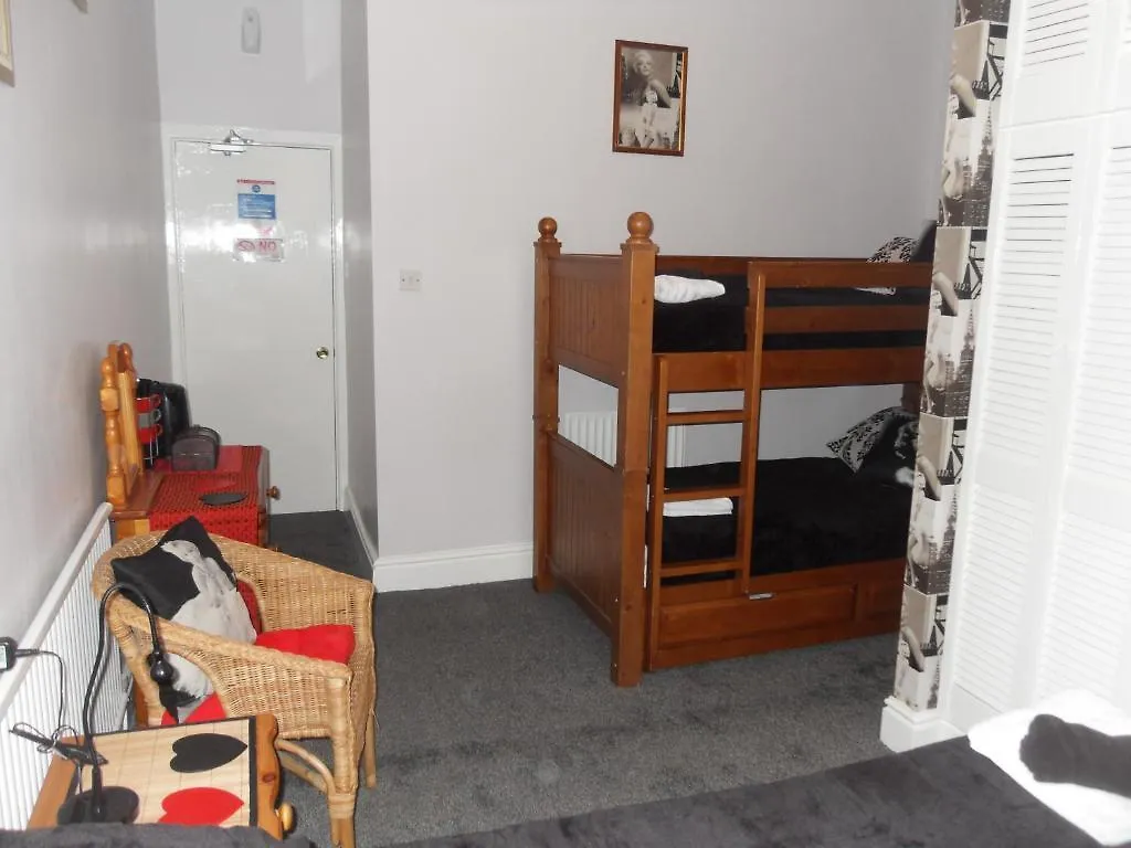 ** Guest house Bradleys Hotel Blackpool United Kingdom